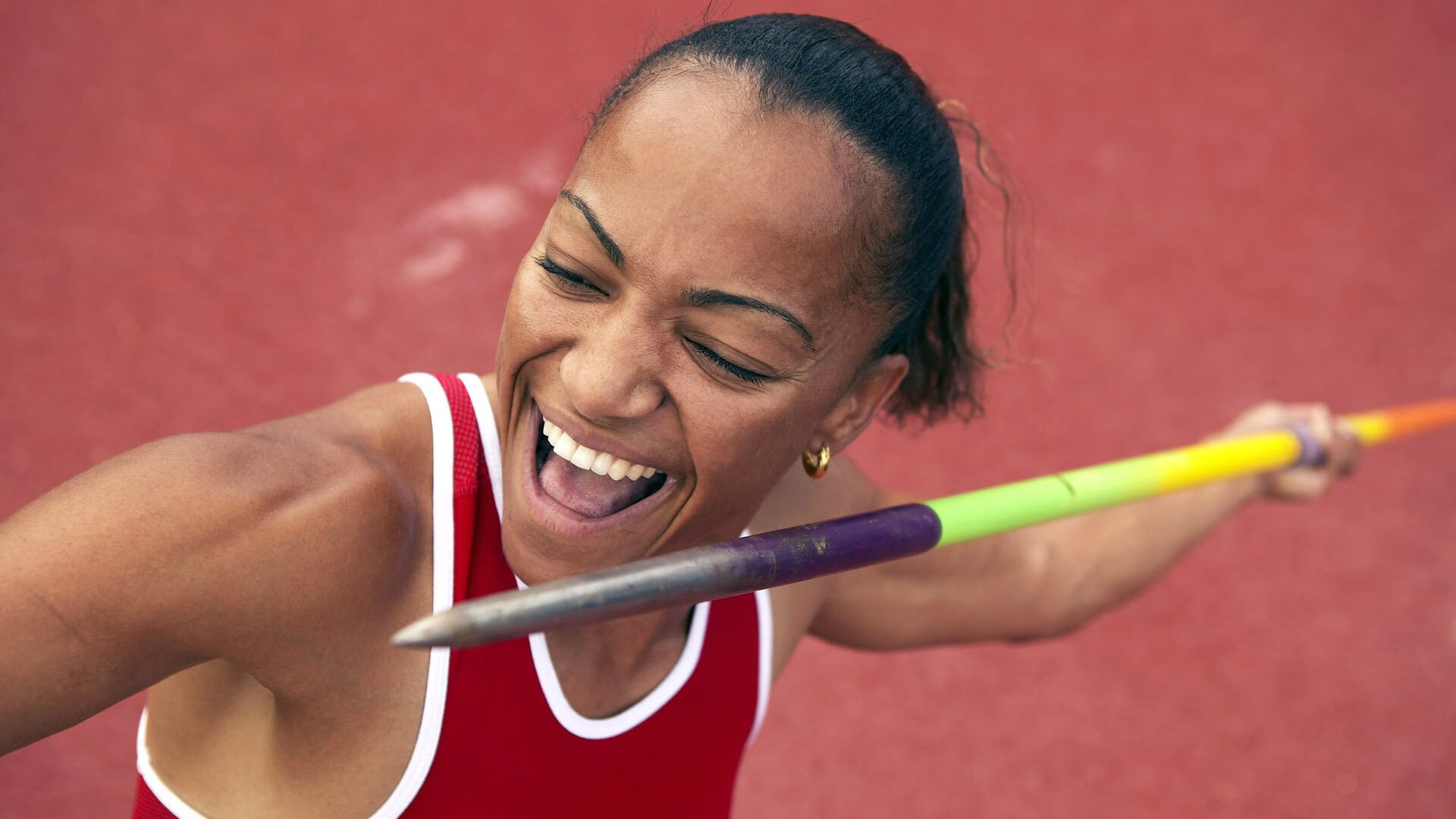 “神级”助攻盘点：本轮比赛的华丽互动，助攻集锦