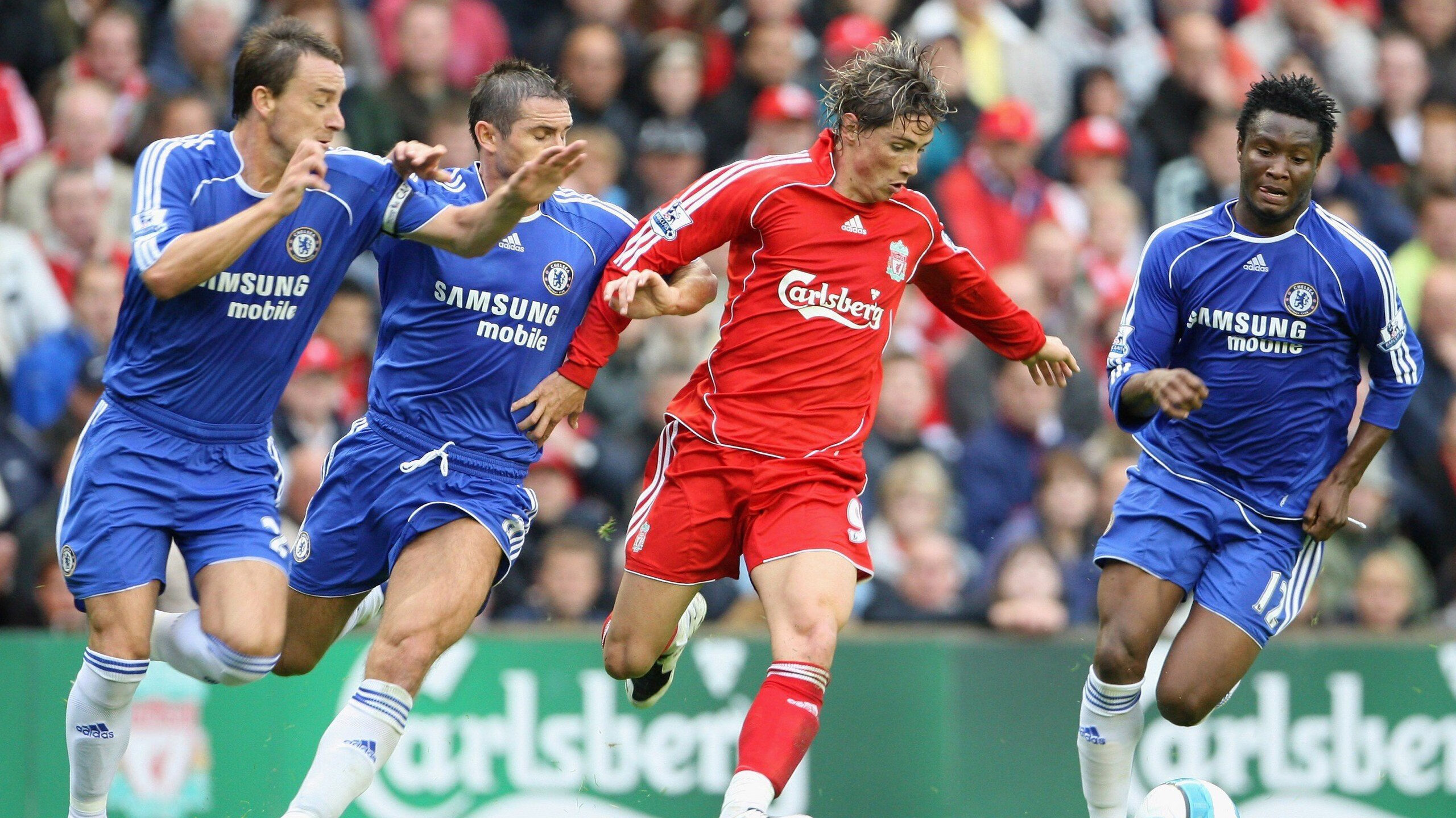 足球公益行走进少数民族地区传递梦想,足球公益事业